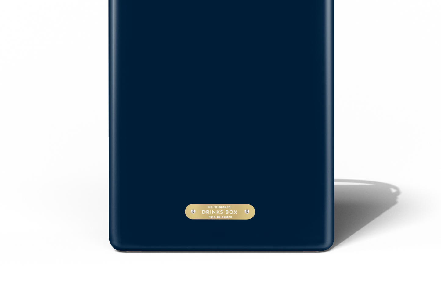 Close-up: Sea Boat Blue cooler