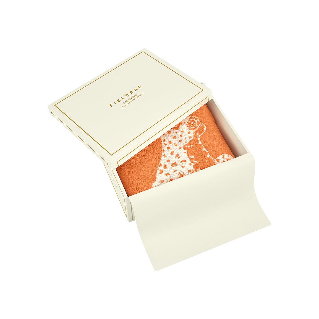 PACK_SHOT_TOWEL_PACKAGING_Lucy_the_Leopard_WEB.png__PID:173e01cd-2f9e-4b58-8d33-c37a4942b2fe